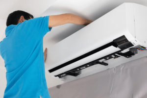 AC Keluar Air: Penyebab, Cara Mengatasi, dan Tips Perawatan Agar Awet